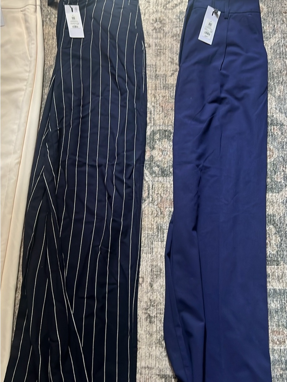 Dynamite Pants - Picture 3 of 5